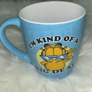 🆕 Garfield Mug “I’m Kind of a Big Deal” 
23 oz  Double Sided Blue
